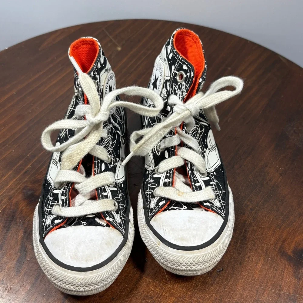 ConverseChuck Taylor All Star Canvas Shoes Kids Size 12 Black UFO Print High Top